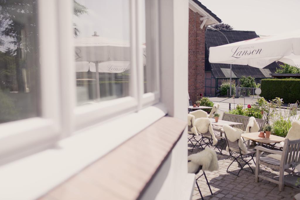 Heinsens Ellerbek Bed & Breakfast Luaran gambar