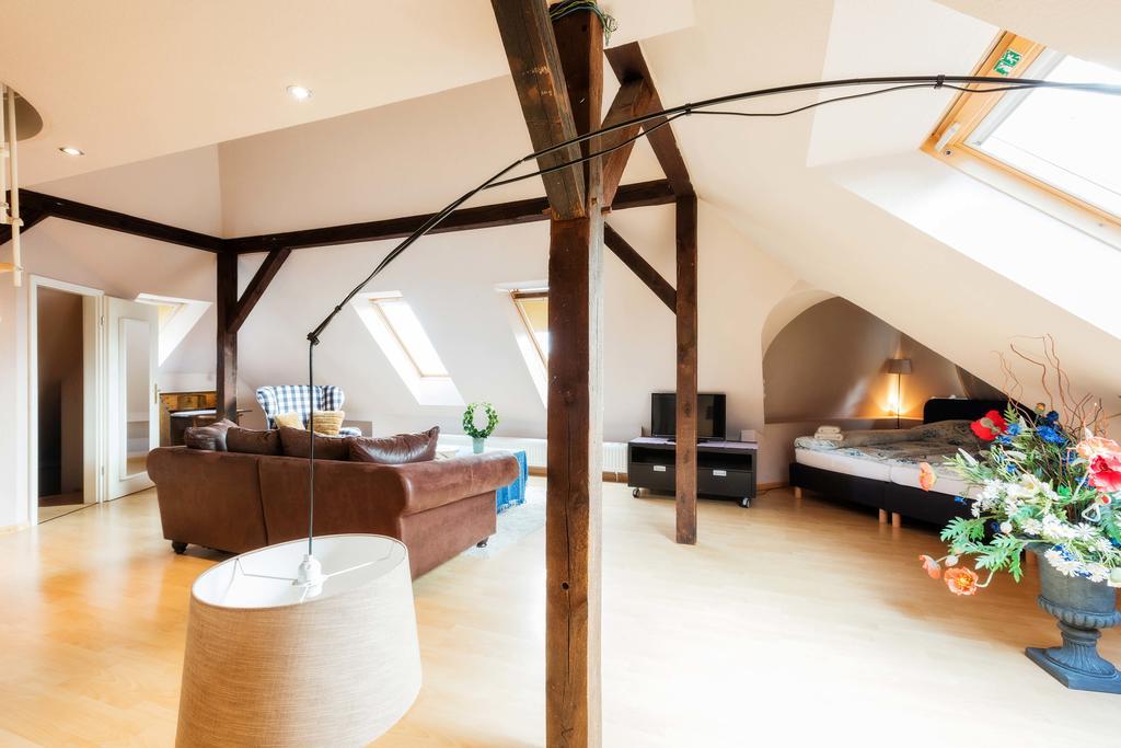 Heinsens Ellerbek Bed & Breakfast Luaran gambar